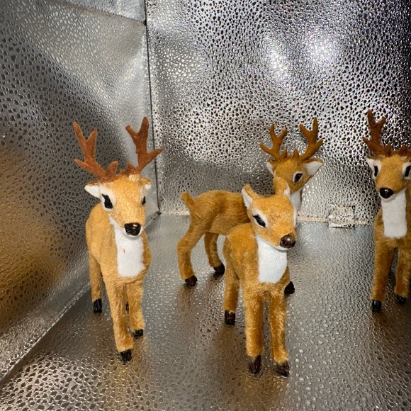 Deer buck fawn faux fur Set of 6 Brown and White Reindeer Figurines - Picture 2 of 10